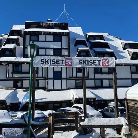 Star Hill - Koznik Konaci Daire Kopaonik